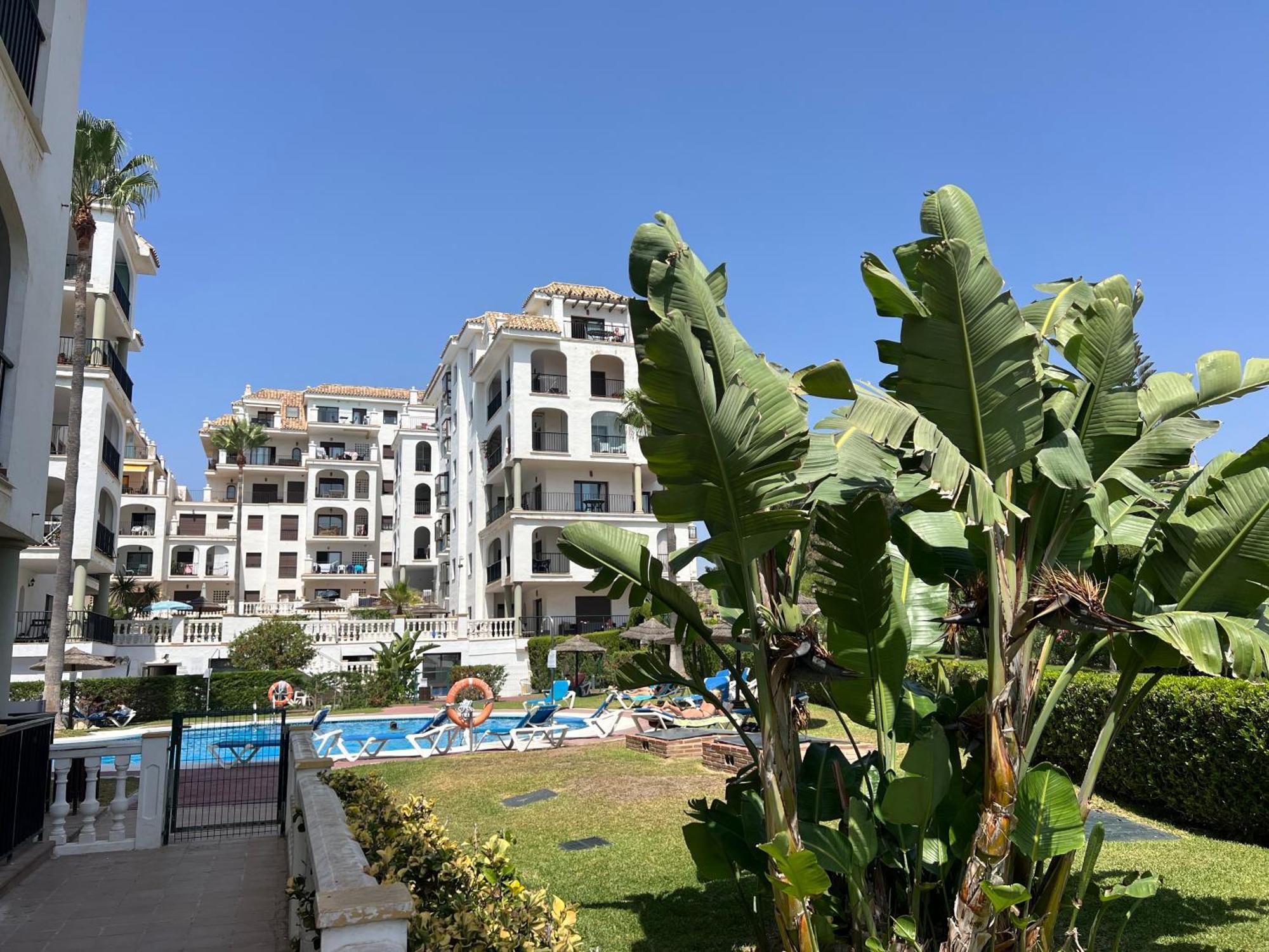 Puerto De La Duquesa Apartment Manilva Ngoại thất bức ảnh